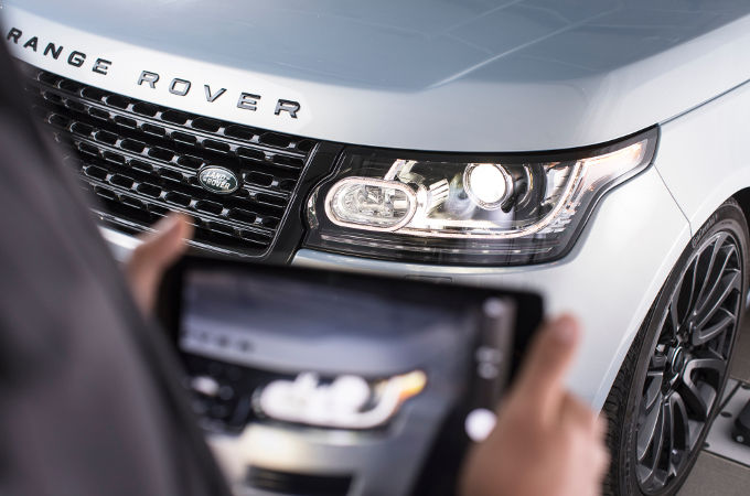 O Nas | Karlik Land Rover Dealer