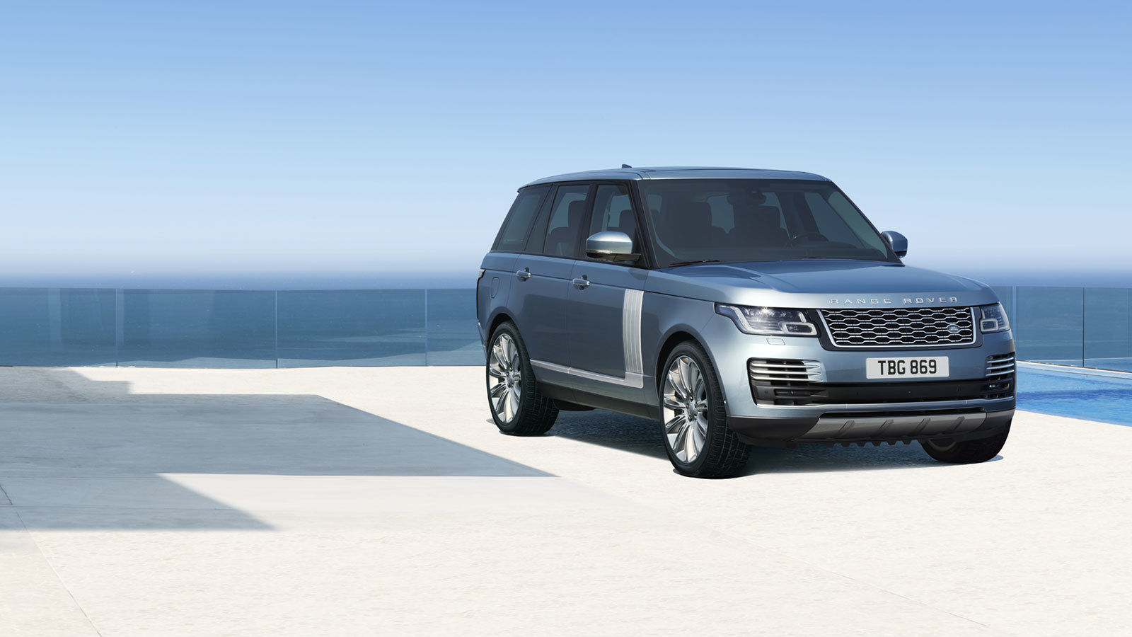 Range Rover The Ultimate Luxury Suv Land Rover Qatar