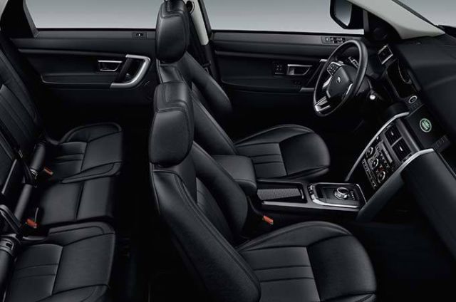 ASIENTOS EN PIEL GRAINED PERFORADA