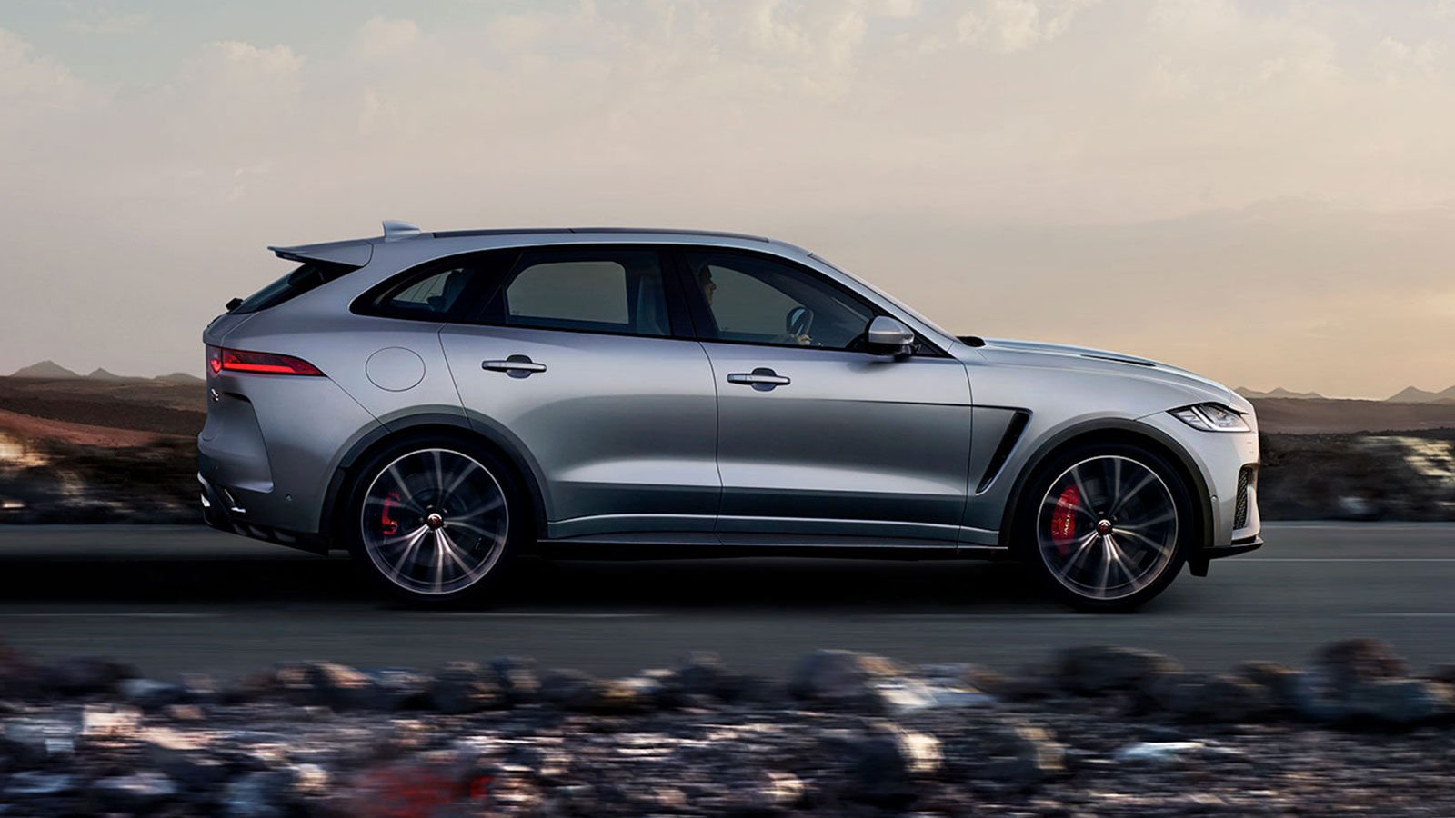 Jaguar f pace размеры