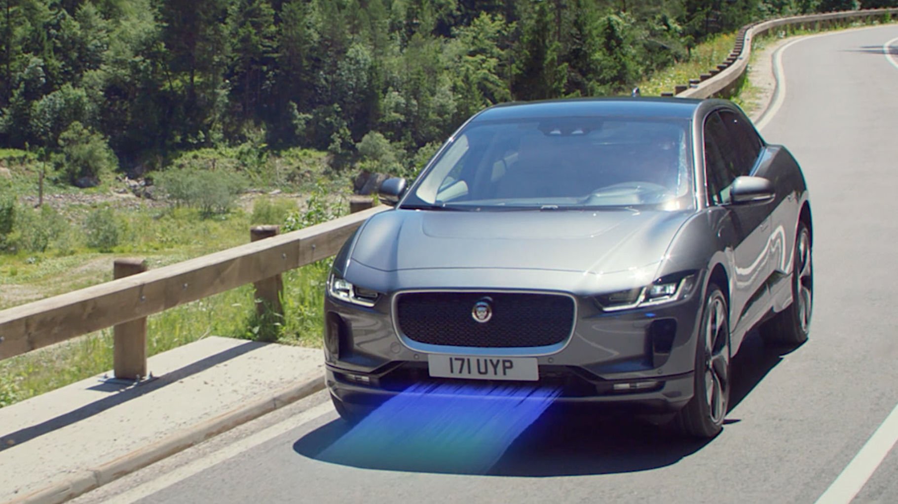 Jaguar машина страна