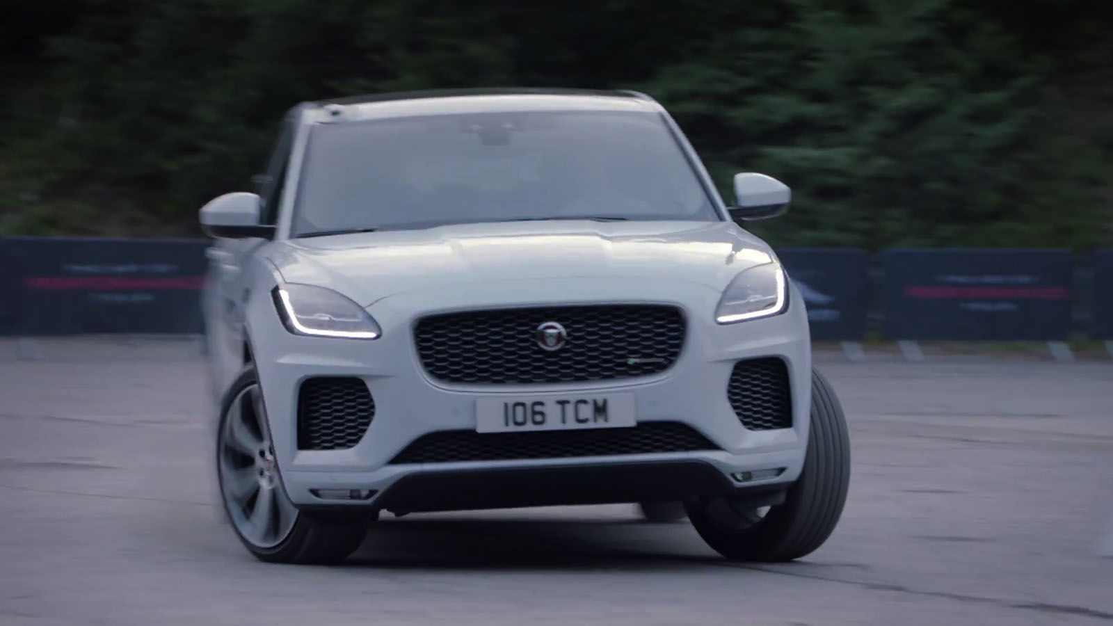 Jaguar машина страна