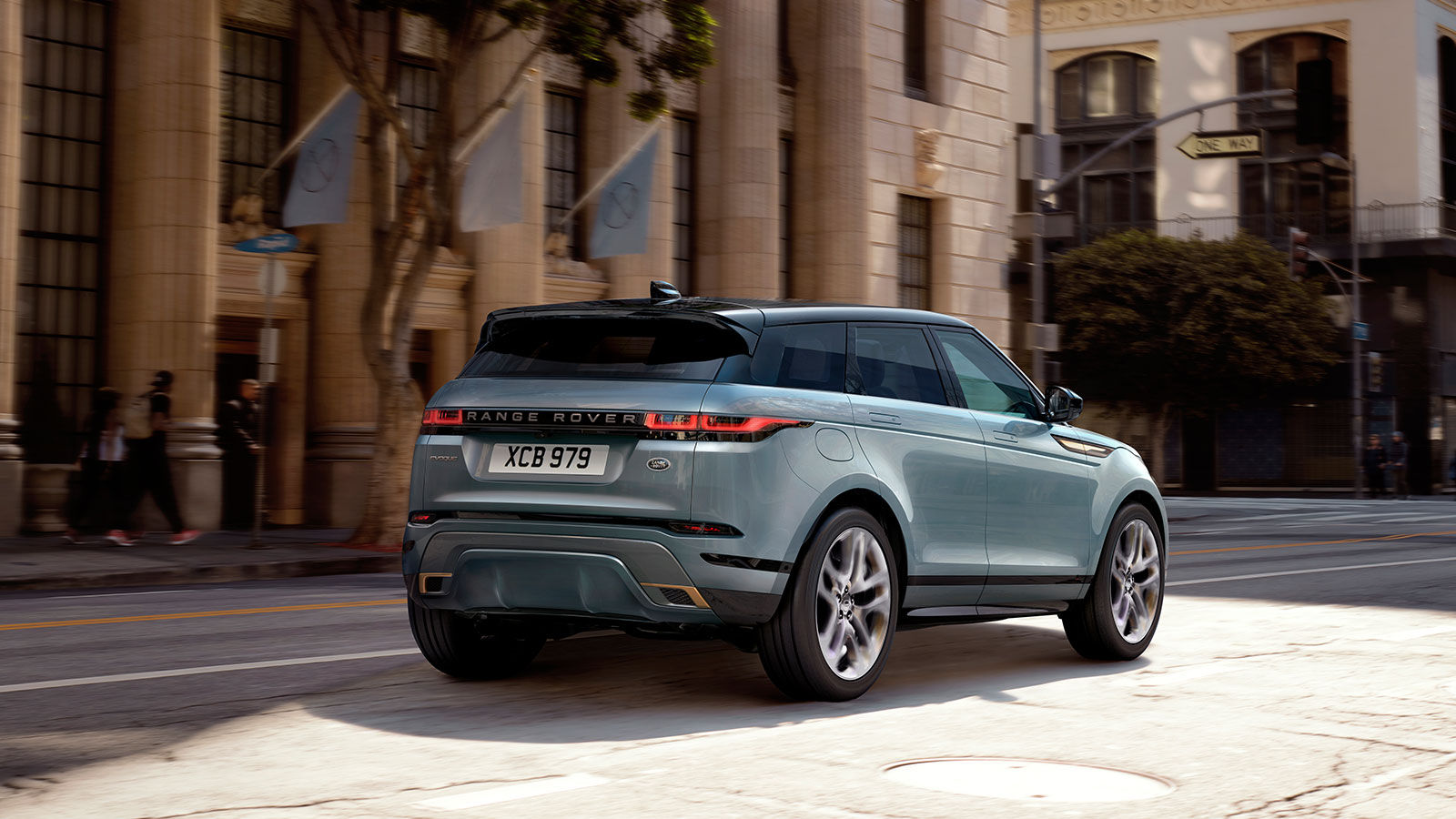 NEW RANGE ROVER EVOQUE EXTERIOR DESIGN Land Rover Ireland