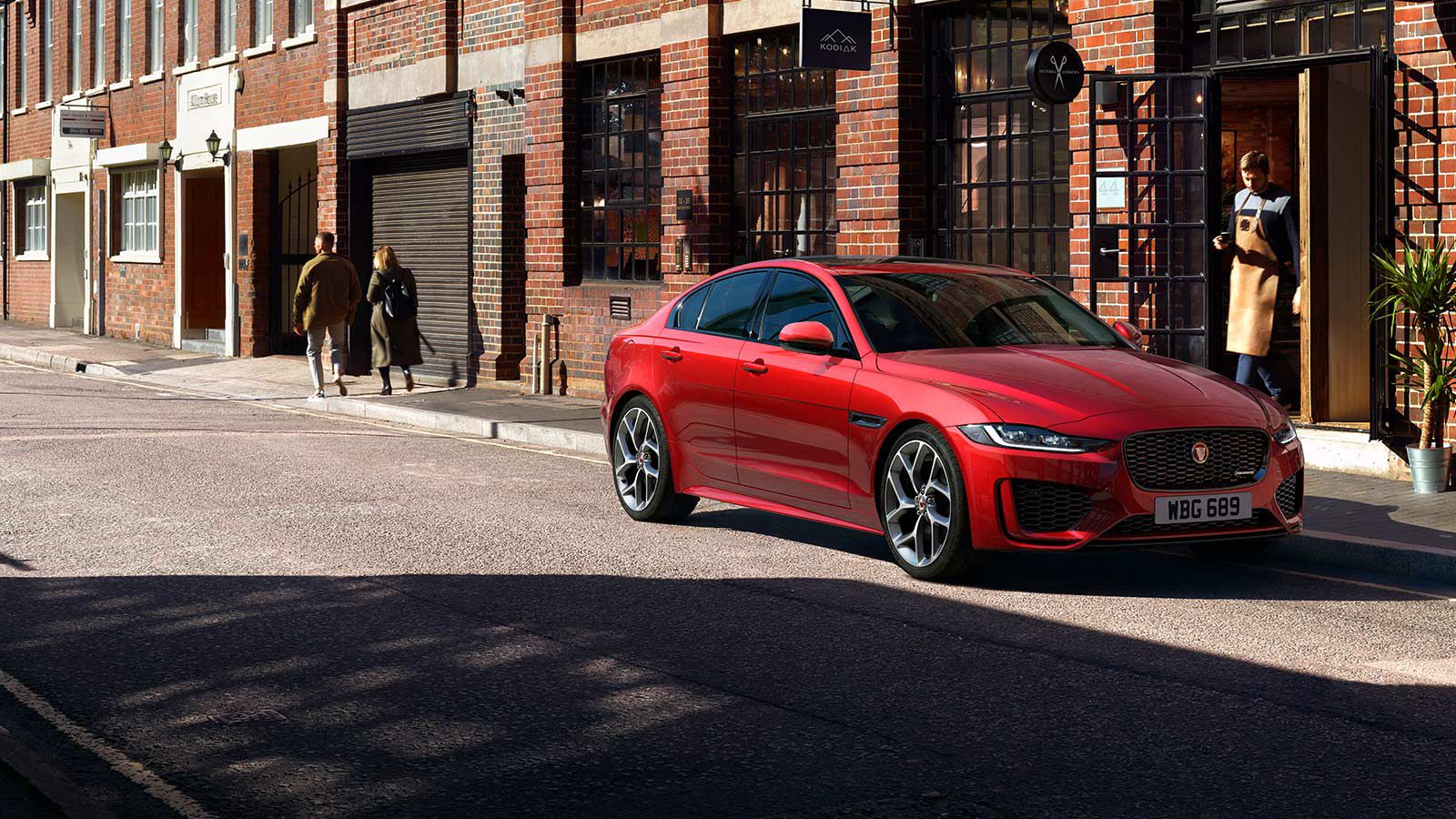 Accessories Jaguar XE Create Your Own Personalised XE Jaguar