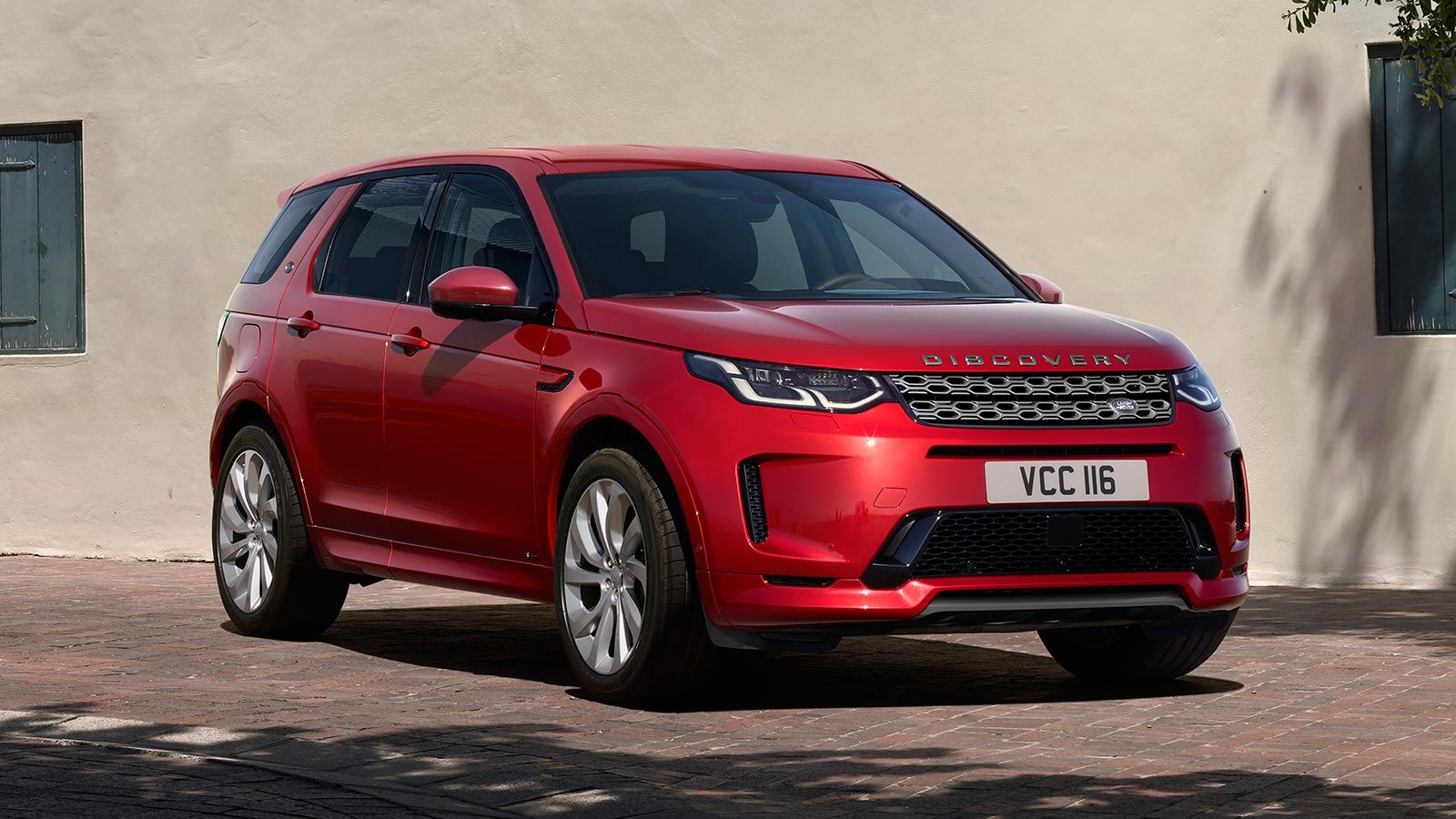 New Discovery Sport R-Dynamic | Land Rover Kuwait