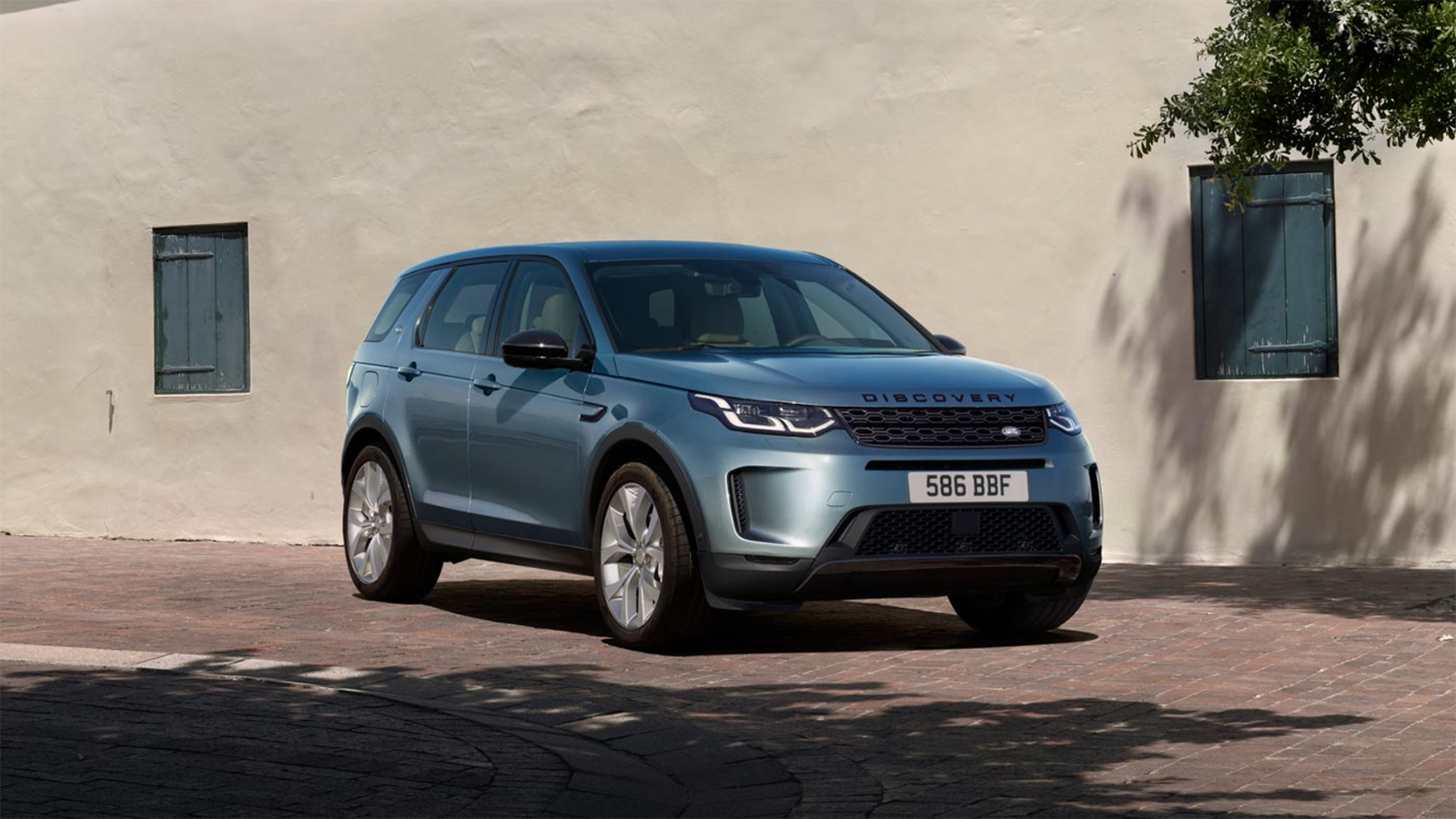 New Discovery Sport SUV Options & Accessories Land Rover Land Rover Hong Kong