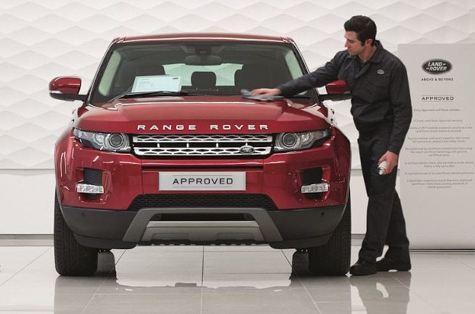 Harga Jeep Range Rover 2019  . Harga Model Terbaru Untuk Range Rover Juga Cukup Fantastis, Versi Termurahnya Yang Dipasarkan Di Indonesia Dihargai Hingga Rp.