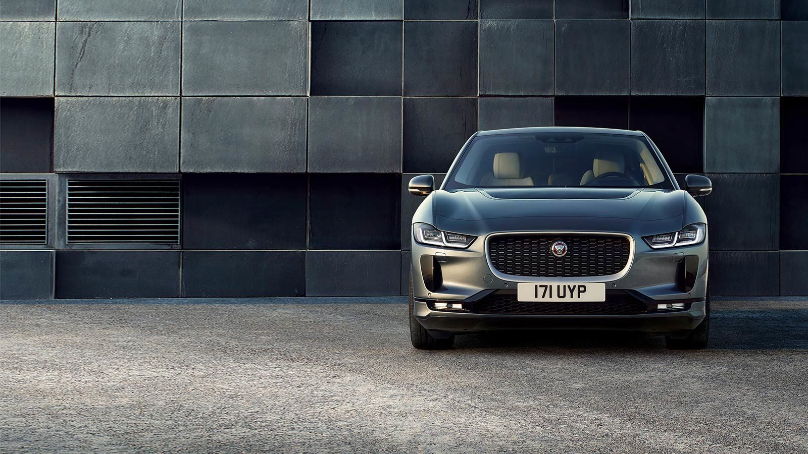 Jaguar Fleet and Business Jaguar Kuwait