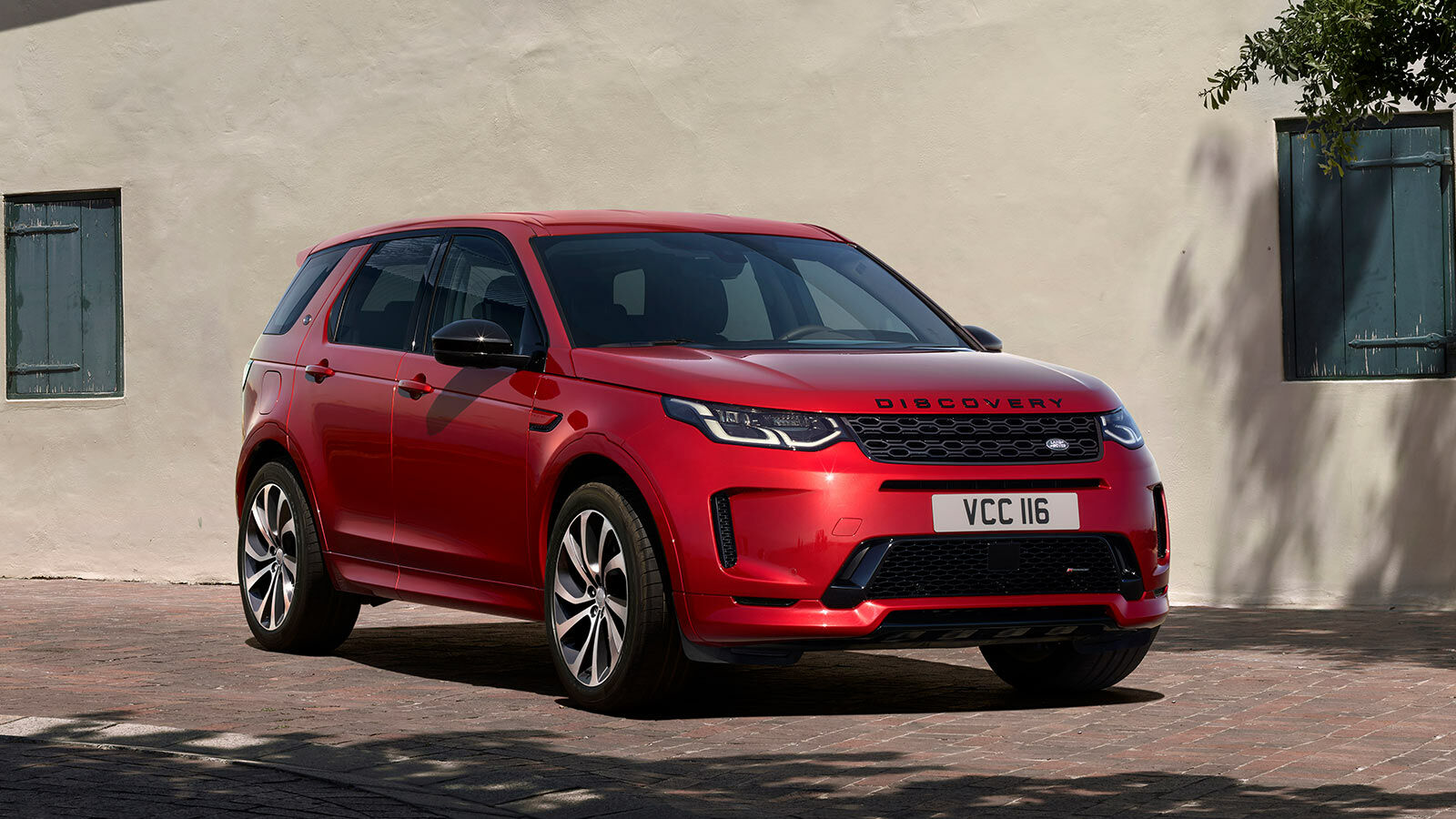 Discovery Sport Versatile Compact SUV Models Gallery Land Rover