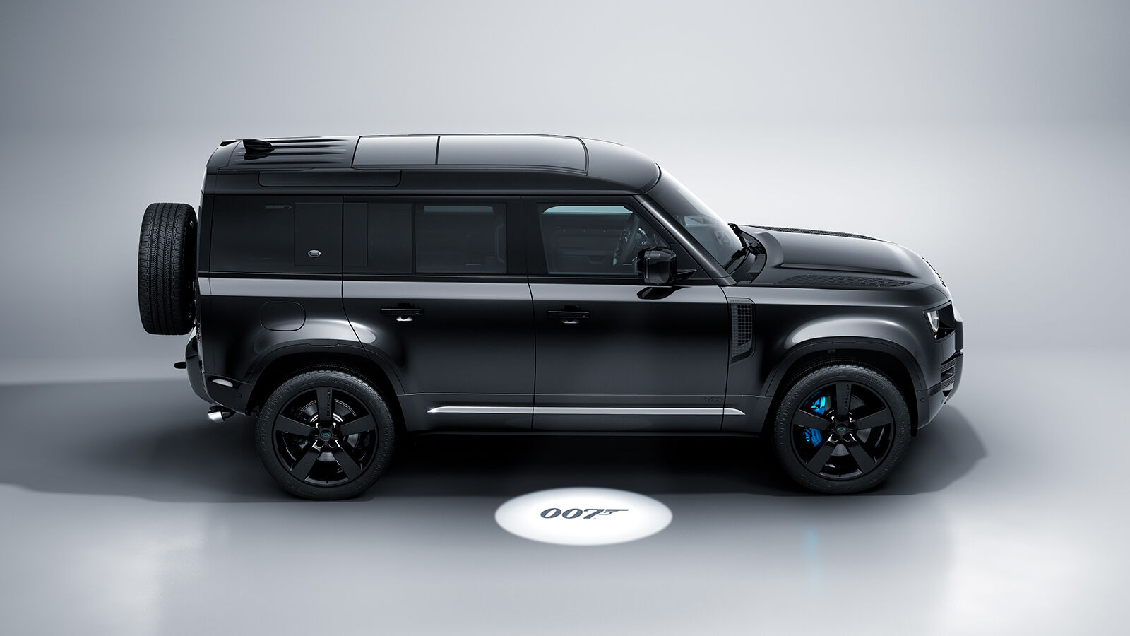 NEW DEFENDER V8 BOND EDITION INSPIRED BY ‘NO TIME TO DIE’ | Land Rover ...