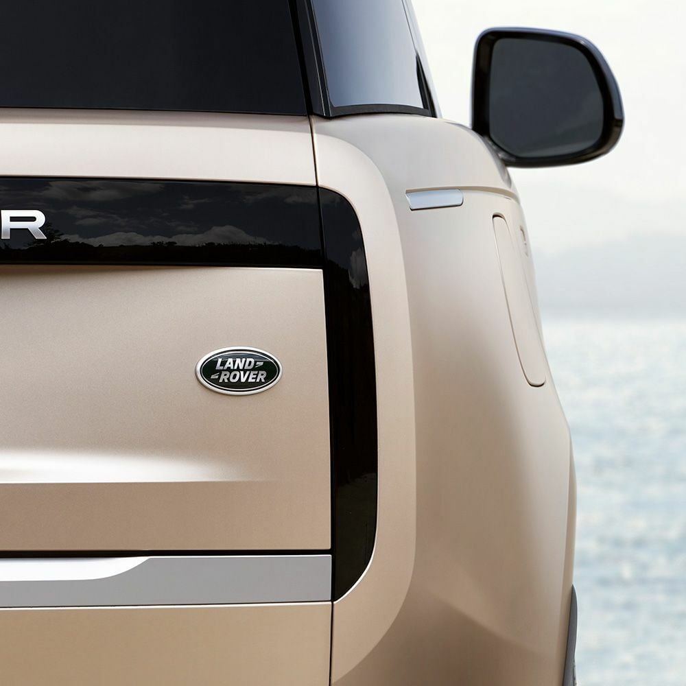 New Range Rover Luxury Performance SUV Media Gallery Land Rover