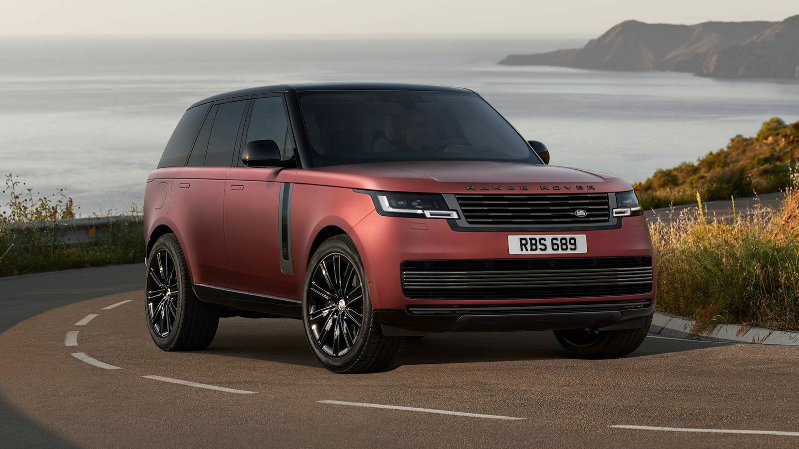 New Range Rover SV | Exclusive Personalisation | Land Rover | Land