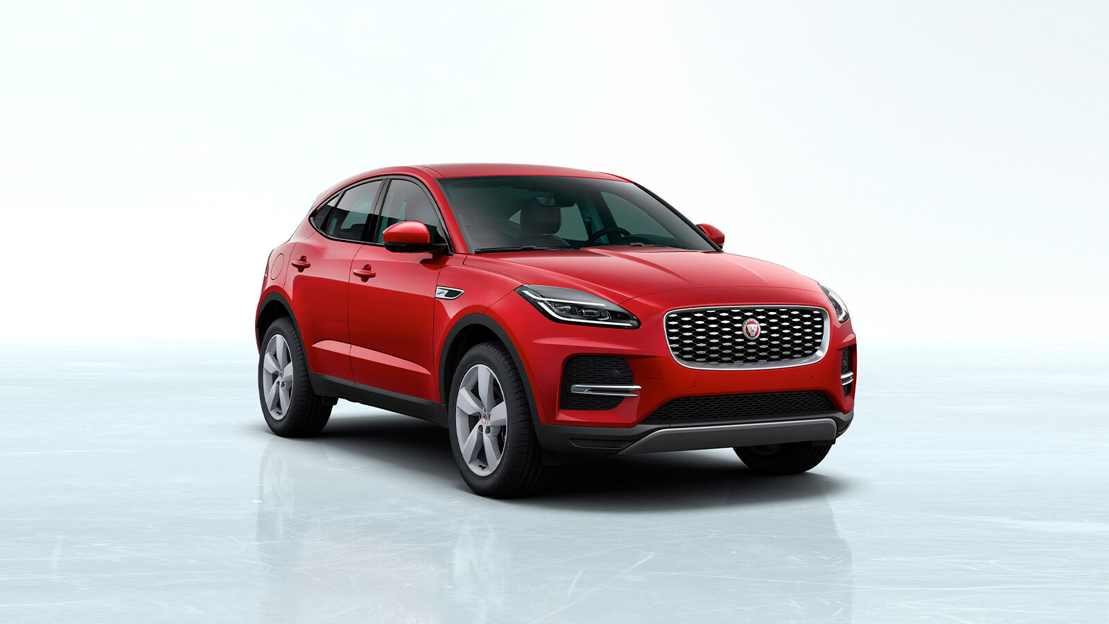 E Pace Highlights Compact Performance Suv Jaguar Jaguar Ksa