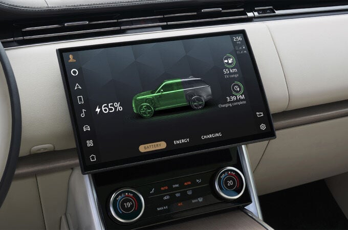 Nye Range Rover Plug-in Hybrid er tilgjengelig for bestilling for første gang og har en rekkevidde på opptil 113 km