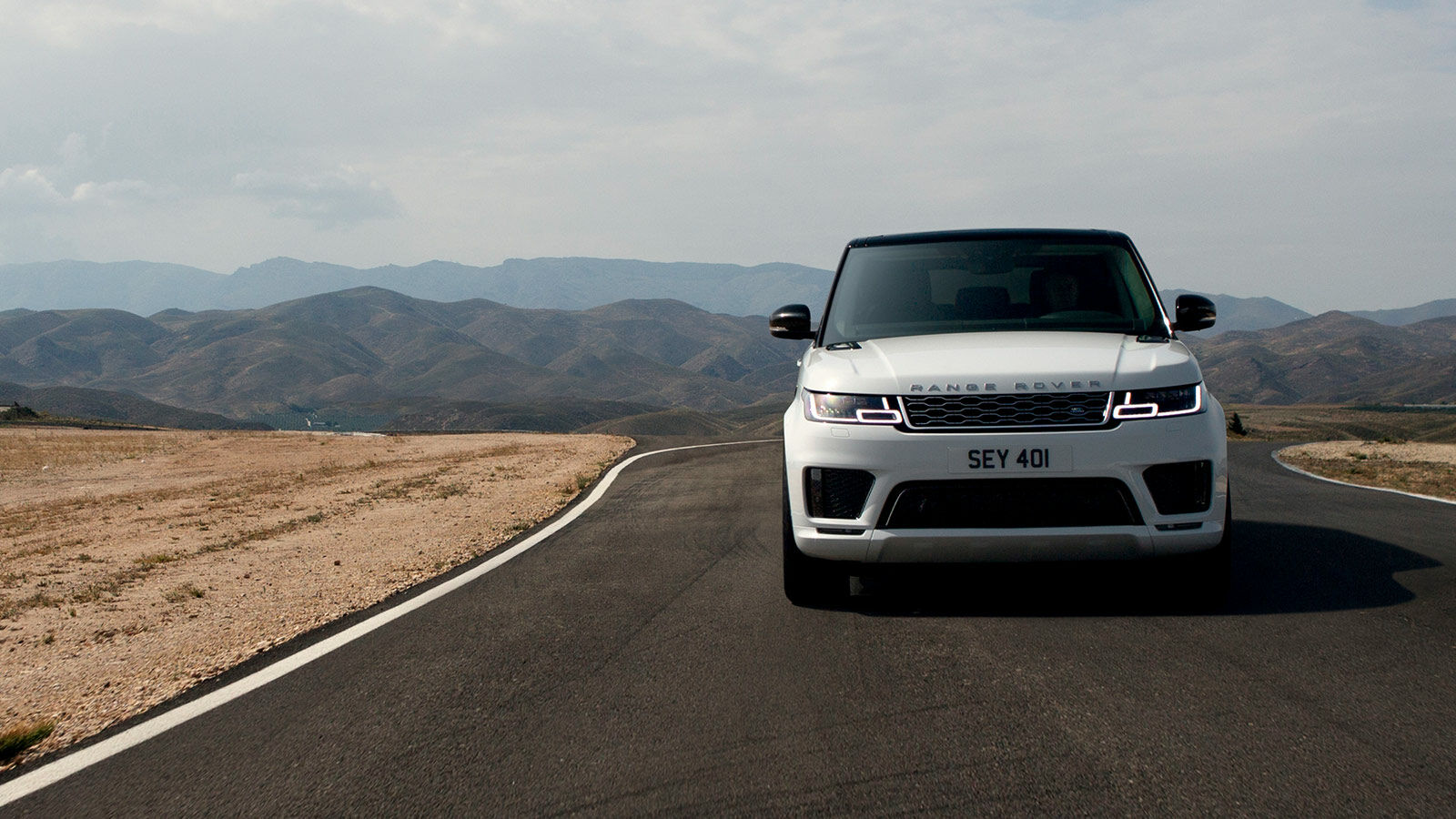How to maximise your plugin hybrid car range Land Rover Land Rover