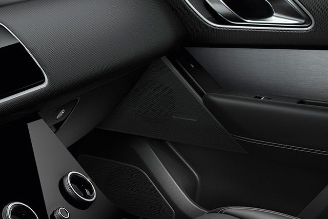 LAND ROVER SOUND SYSTEM