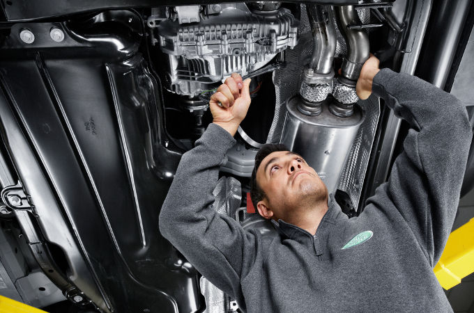Land Rover Car Servicing, Maintenance & Repairs | Land Rover New Zealand