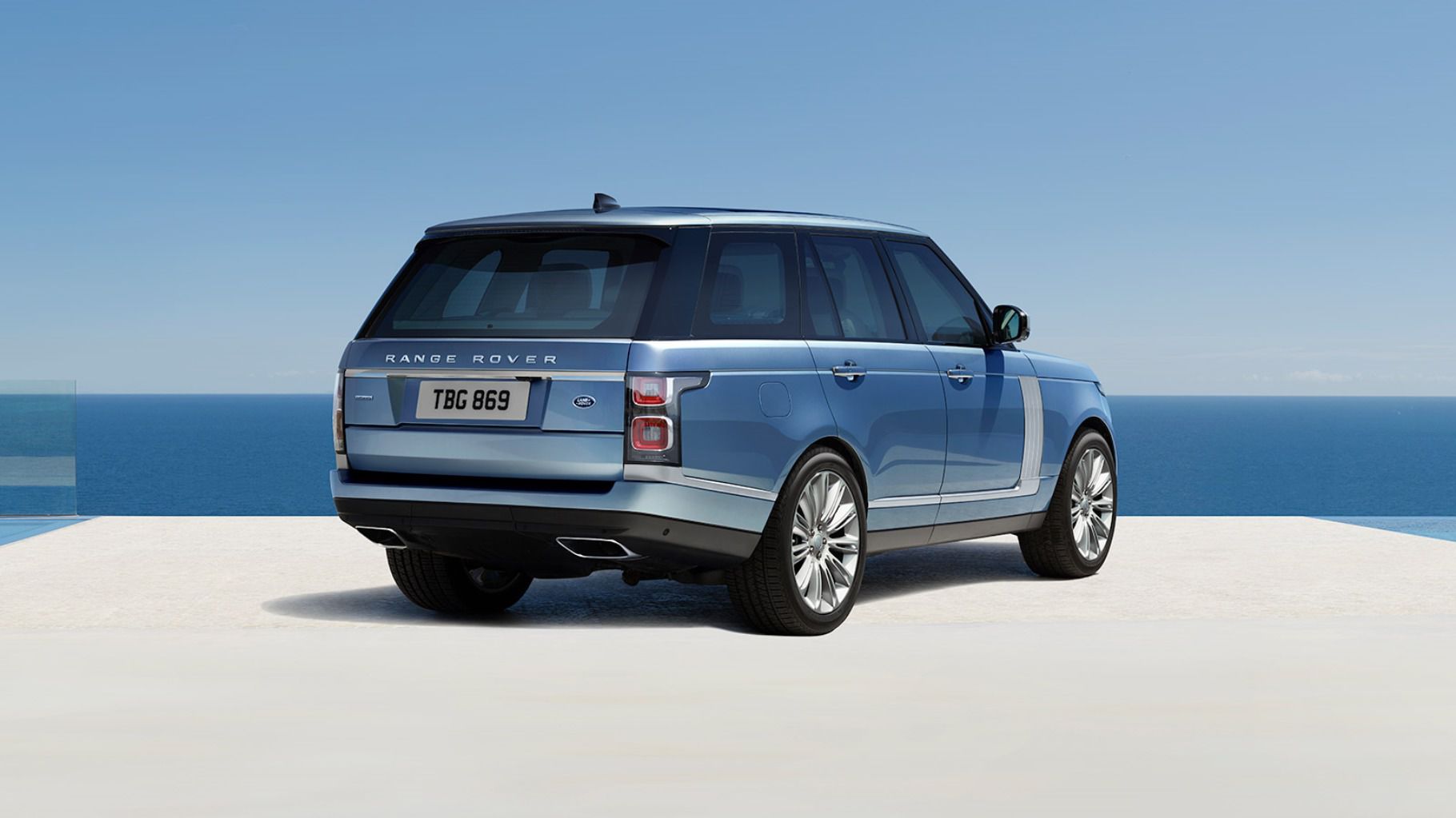 Range rover exterior photos luxury suv land rover kuwait