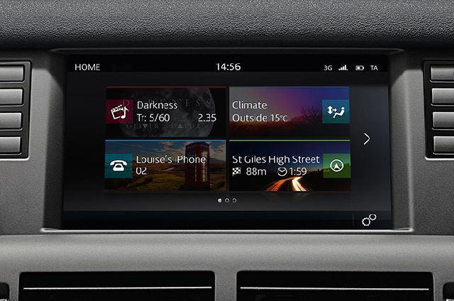 نظام INCONTROL TOUCH مع شاشة لمس قياس 8 بوصات