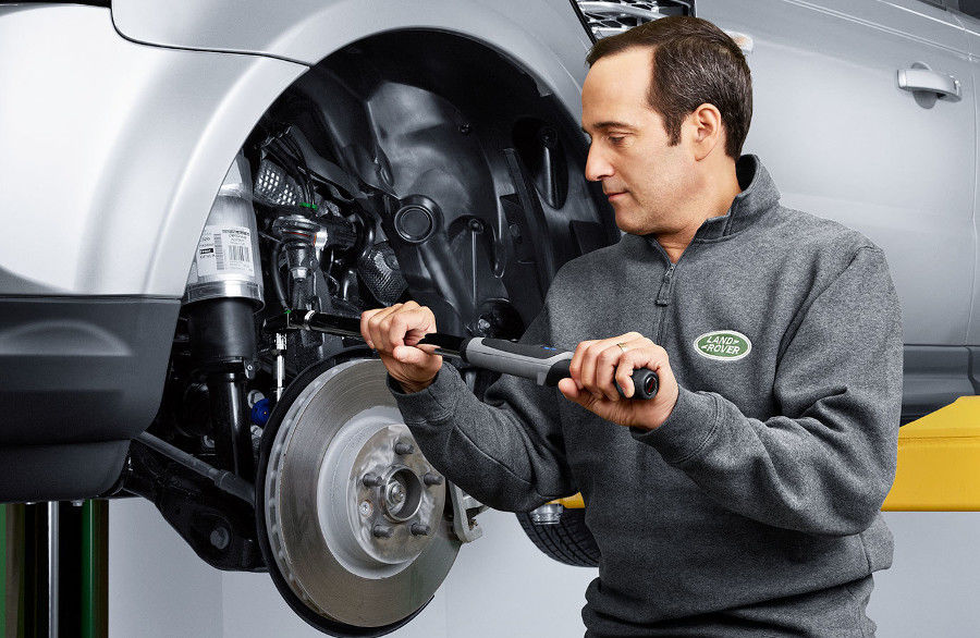 Land Rover Servicing & Repairs | Land Rover Hong Kong