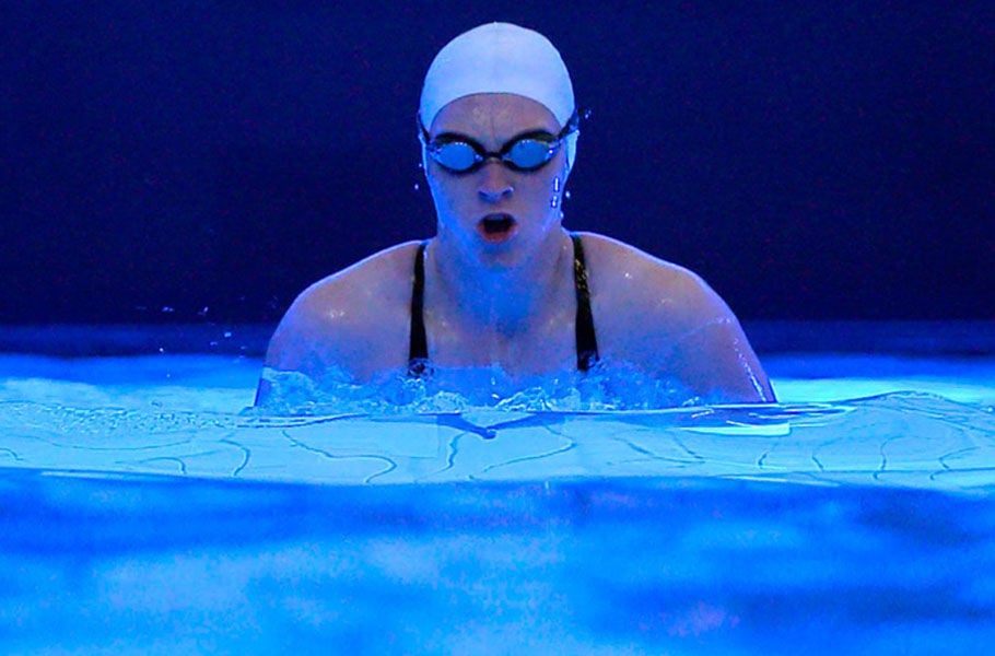 ZOE WILLIAMS - 英國游泳隊